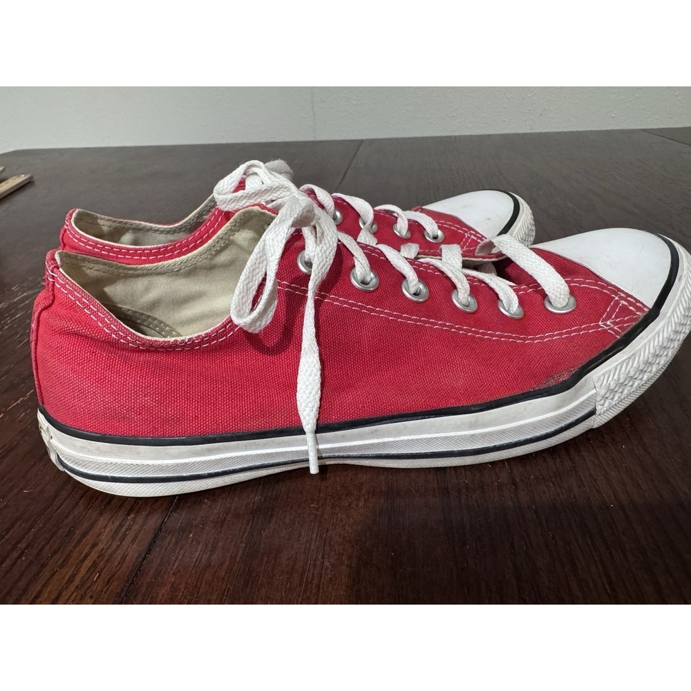 Converse Chuck Taylor All Star Red Low Top Canvas Sneakers Men's 8 Women's 10